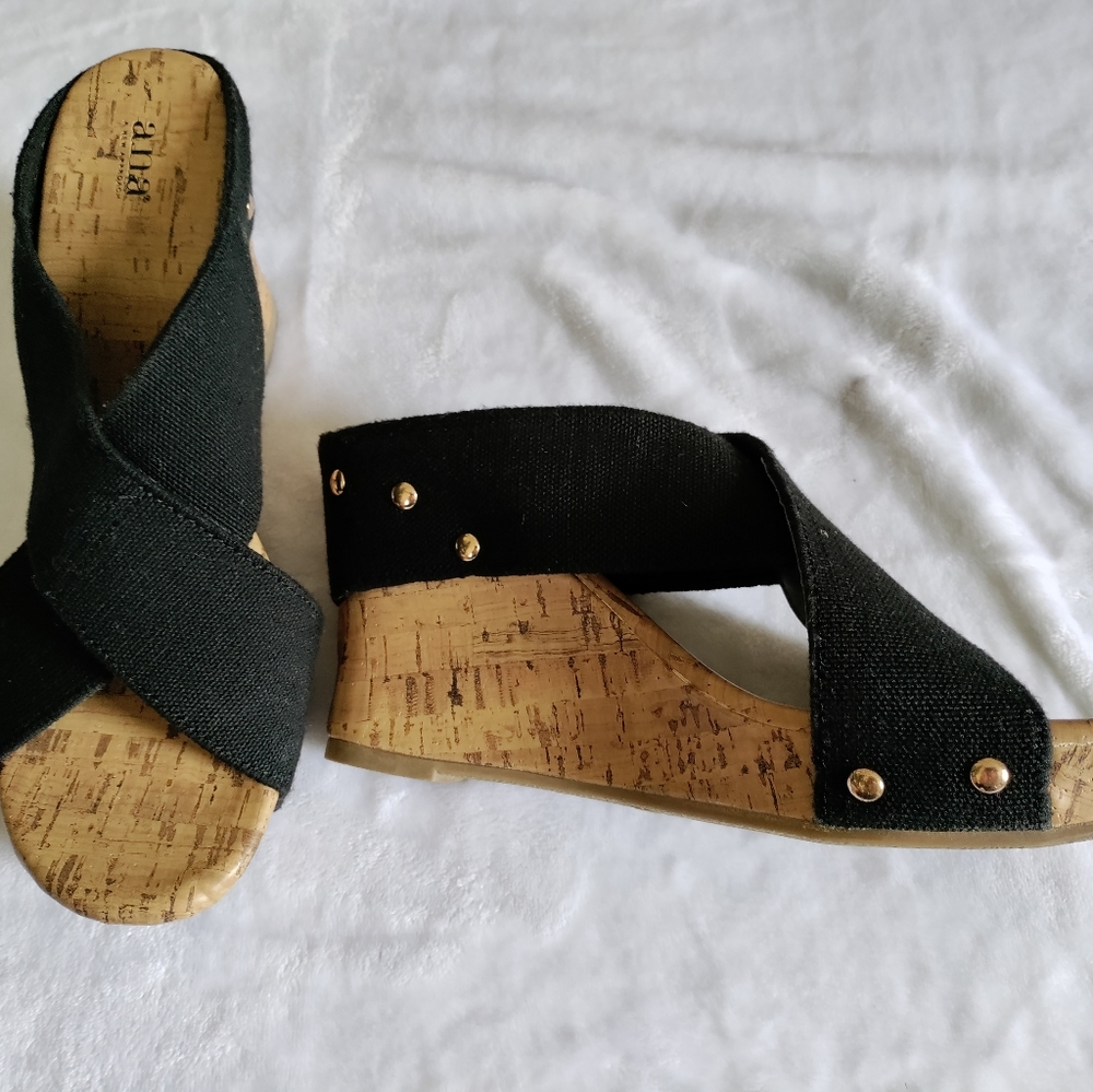 Ana New Approach cork and black wedges - Picture 11 of 13